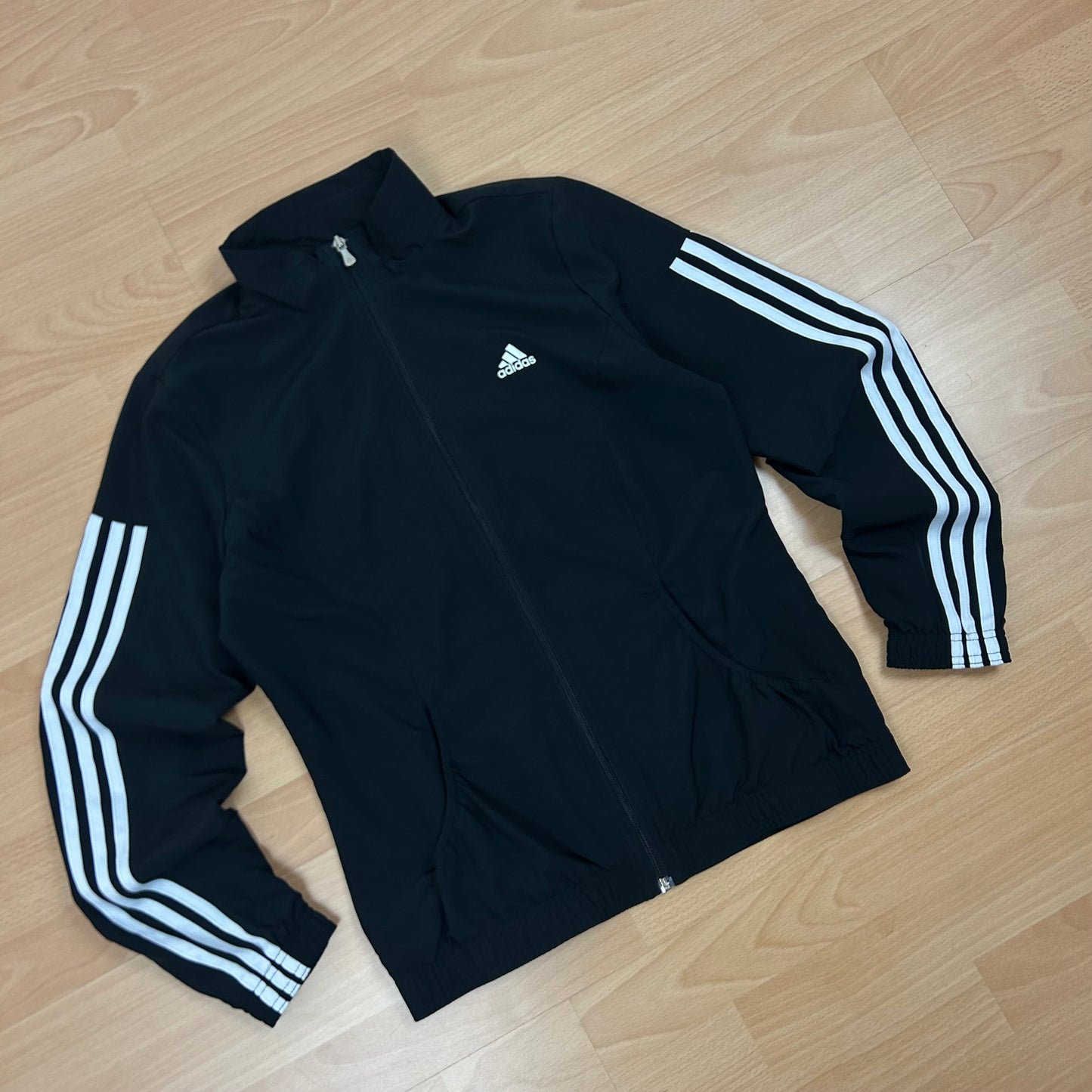 Adidas light jacket