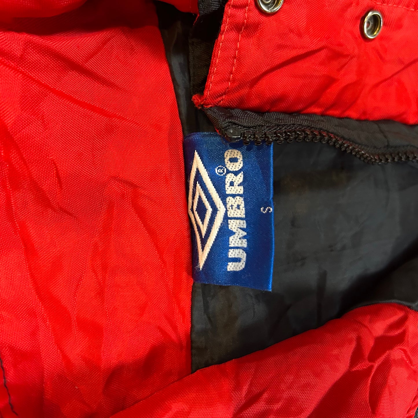 Manchester United 90s Mantel