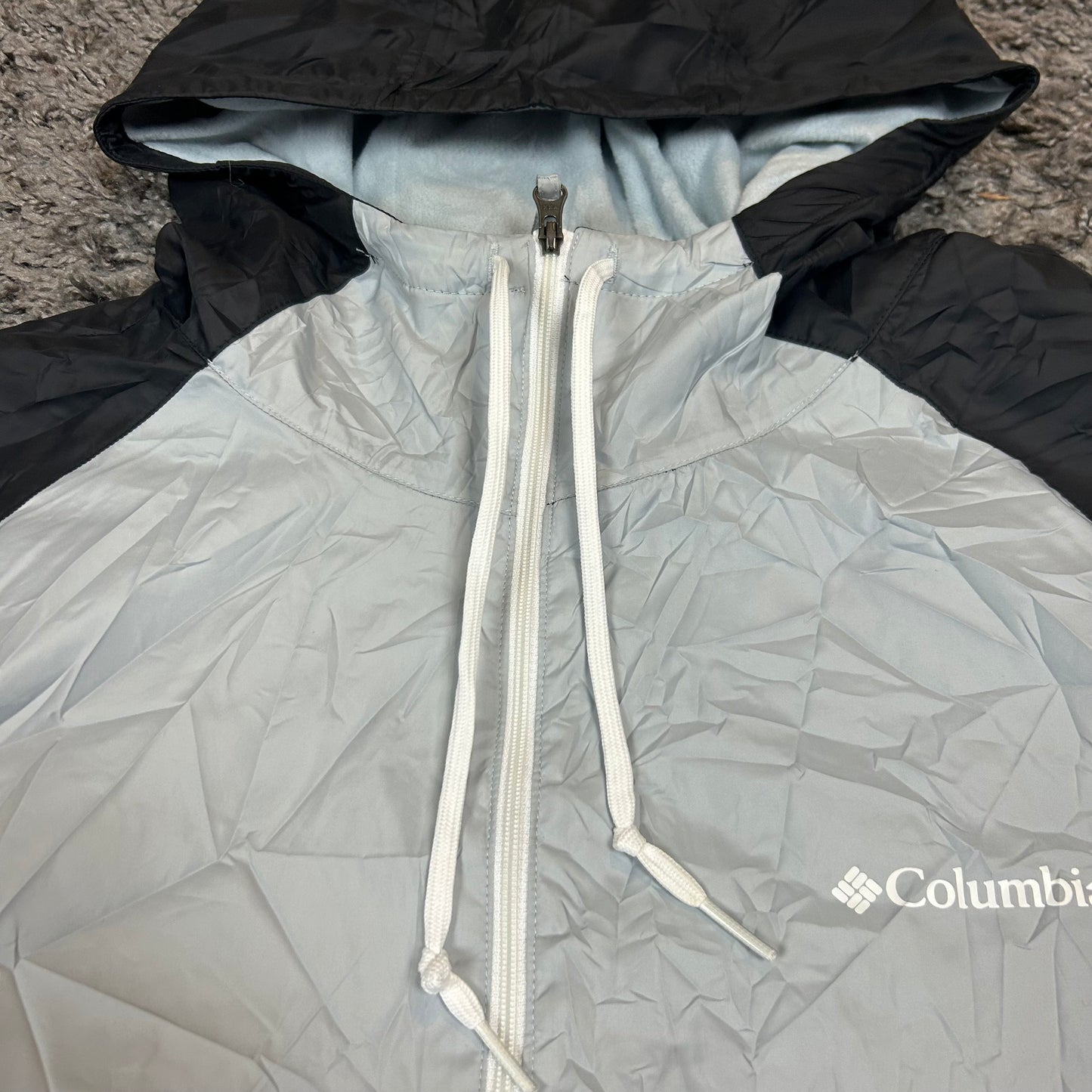 Columbia windbreaker