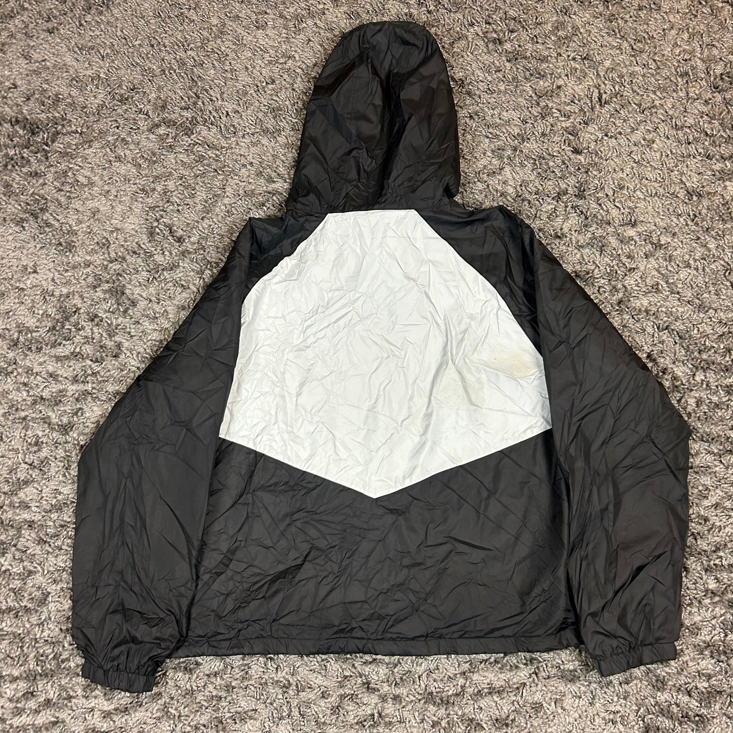 Columbia windbreaker